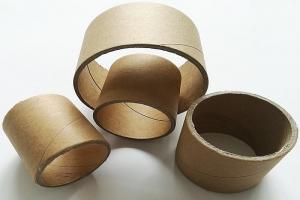 images/produkte/thumbsgallery/rollenetiketten/rollenkerne.jpg